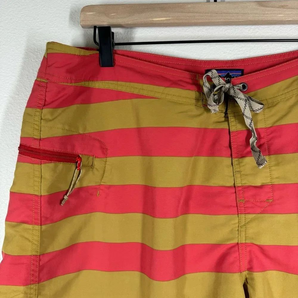 Patagonia Men's Minimalist Wavefarer Board Shorts Unlined Striped Size 40 UPF 50